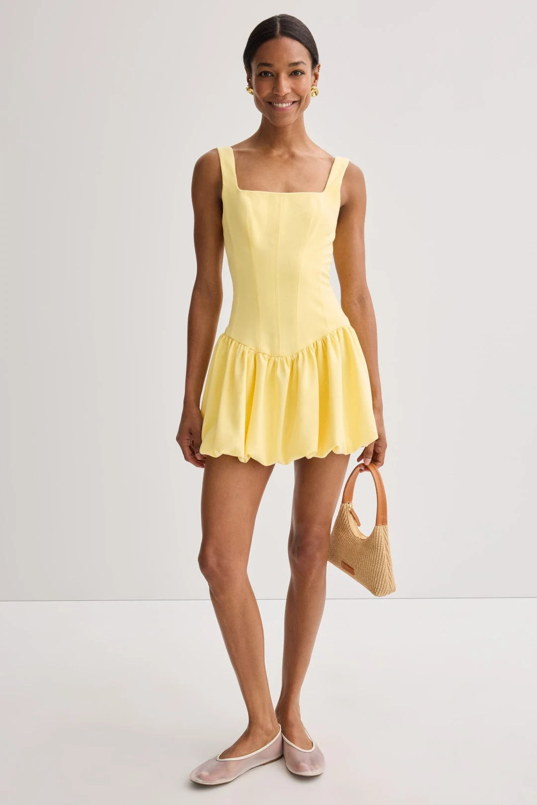 Chic A-Line Square Neck Sleeveless Structured Bubble Yellow Mini Homecoming Women's Dress