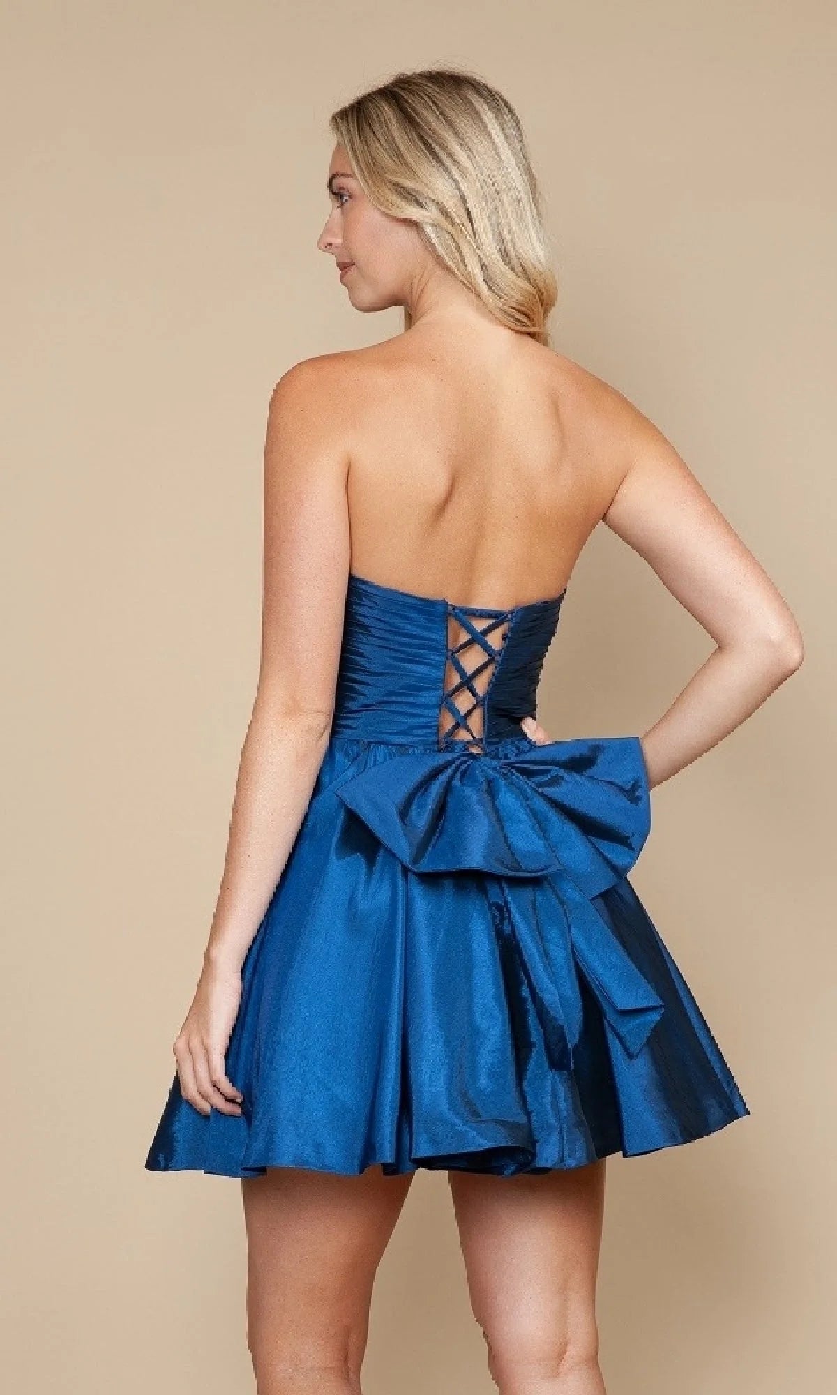 Chic A-Line Strapless Ruched Bow Royal Blue Short Homecoming Dress Women's