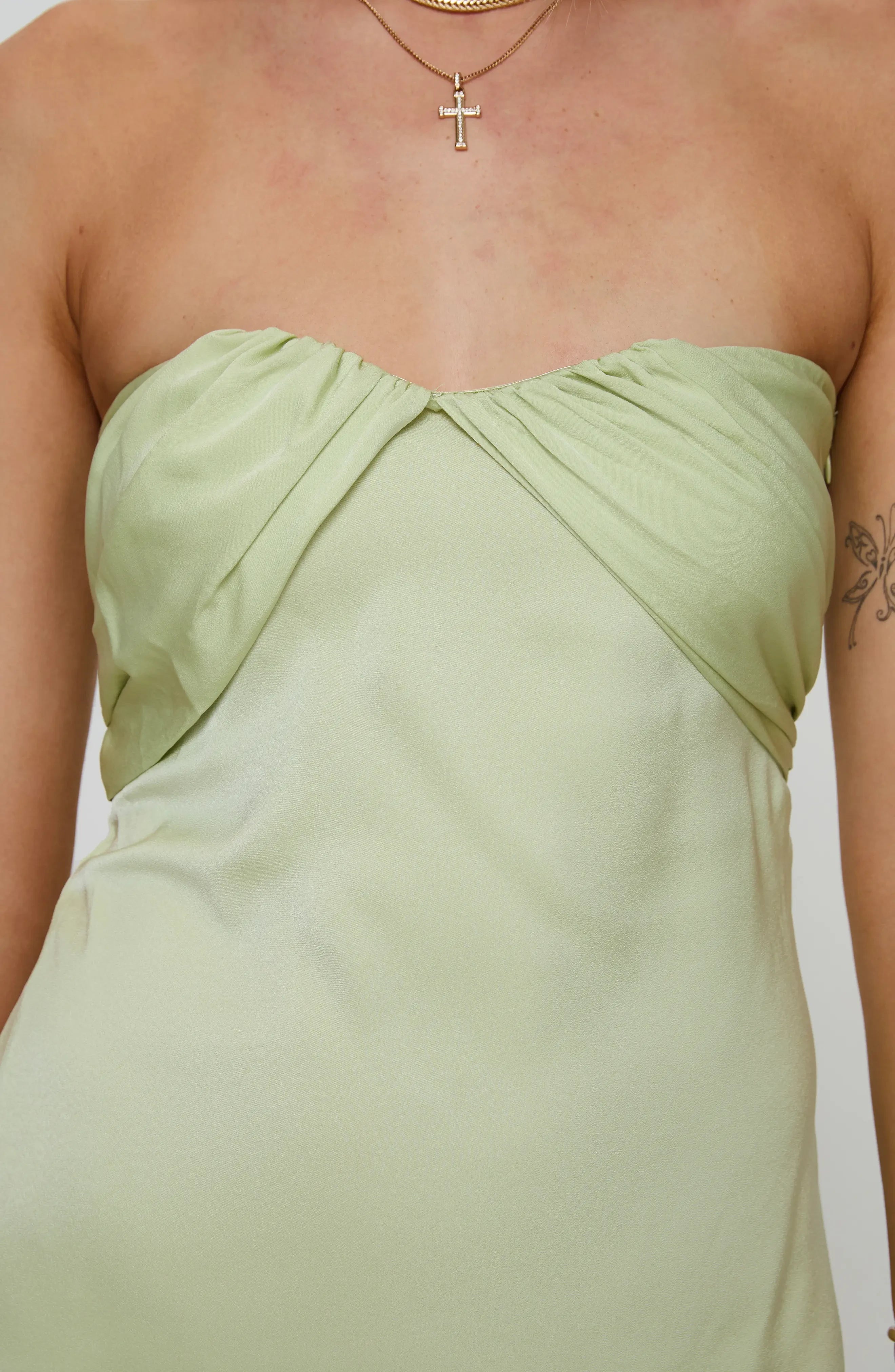 Chic A-Line Strapless Ruched Sleeveless Plain Back Mini Homecoming Dresses