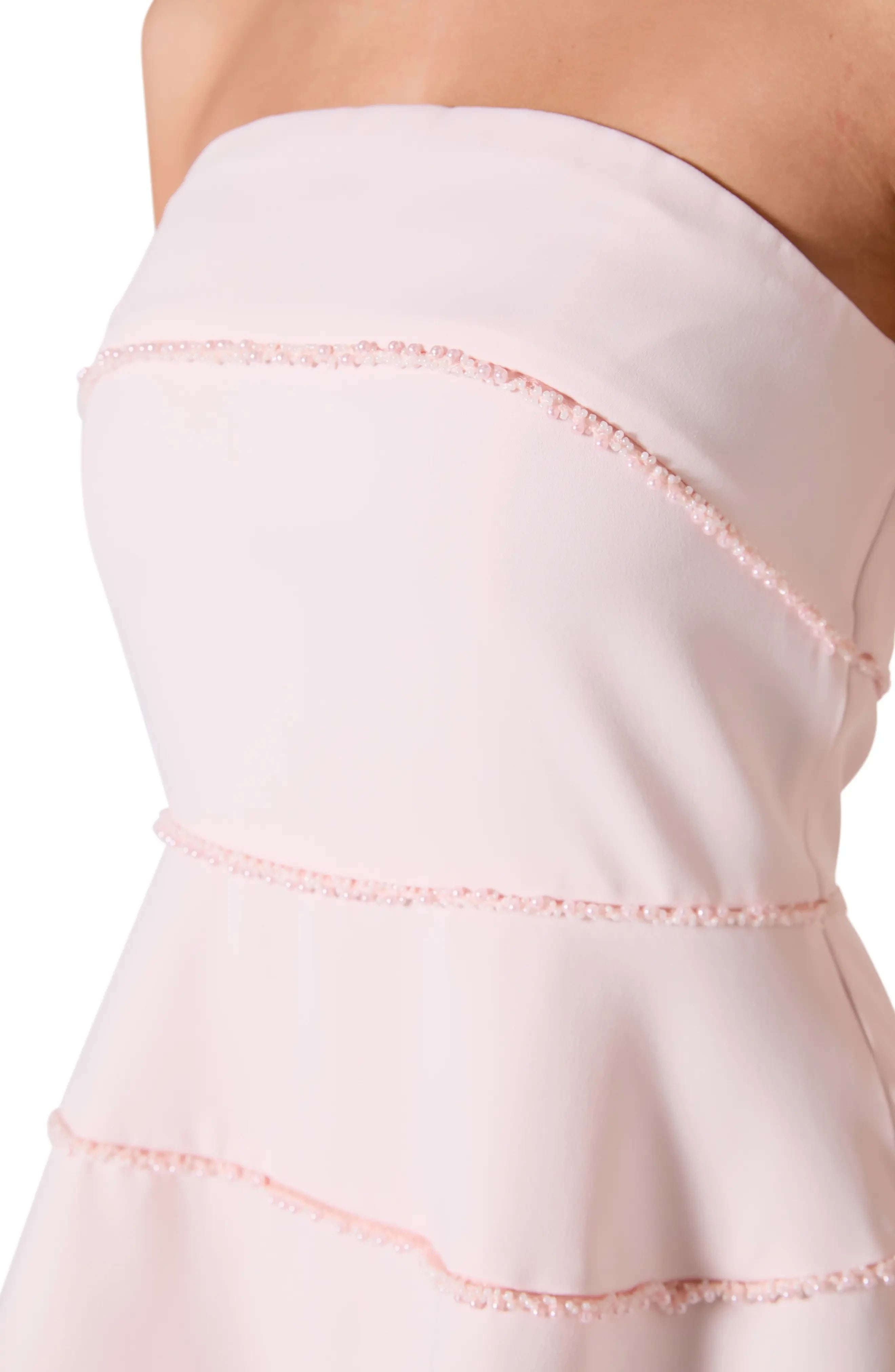 Chic A-Line Strapless Sleeveless Open Back Mini Homecoming Dress for Special Occasions