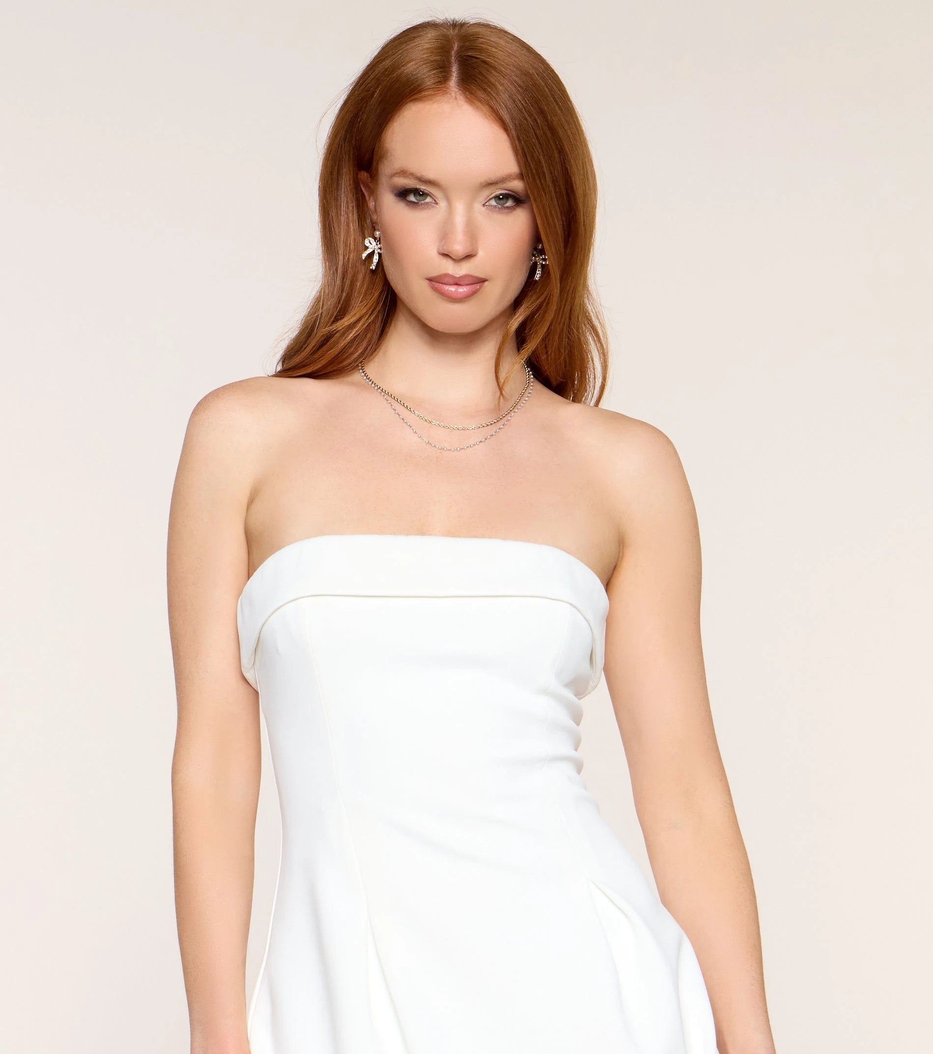 Chic A-Line Strapless Sleeveless Pleated Flirty Black Mini Homecoming Women's Dress