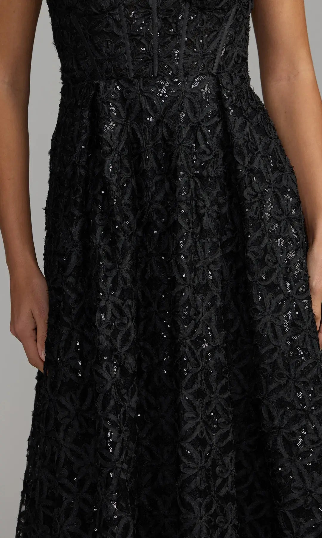 Chic A-Line Sweetheart Sleeveless Corset Sequin Black Long Prom Dresses Women