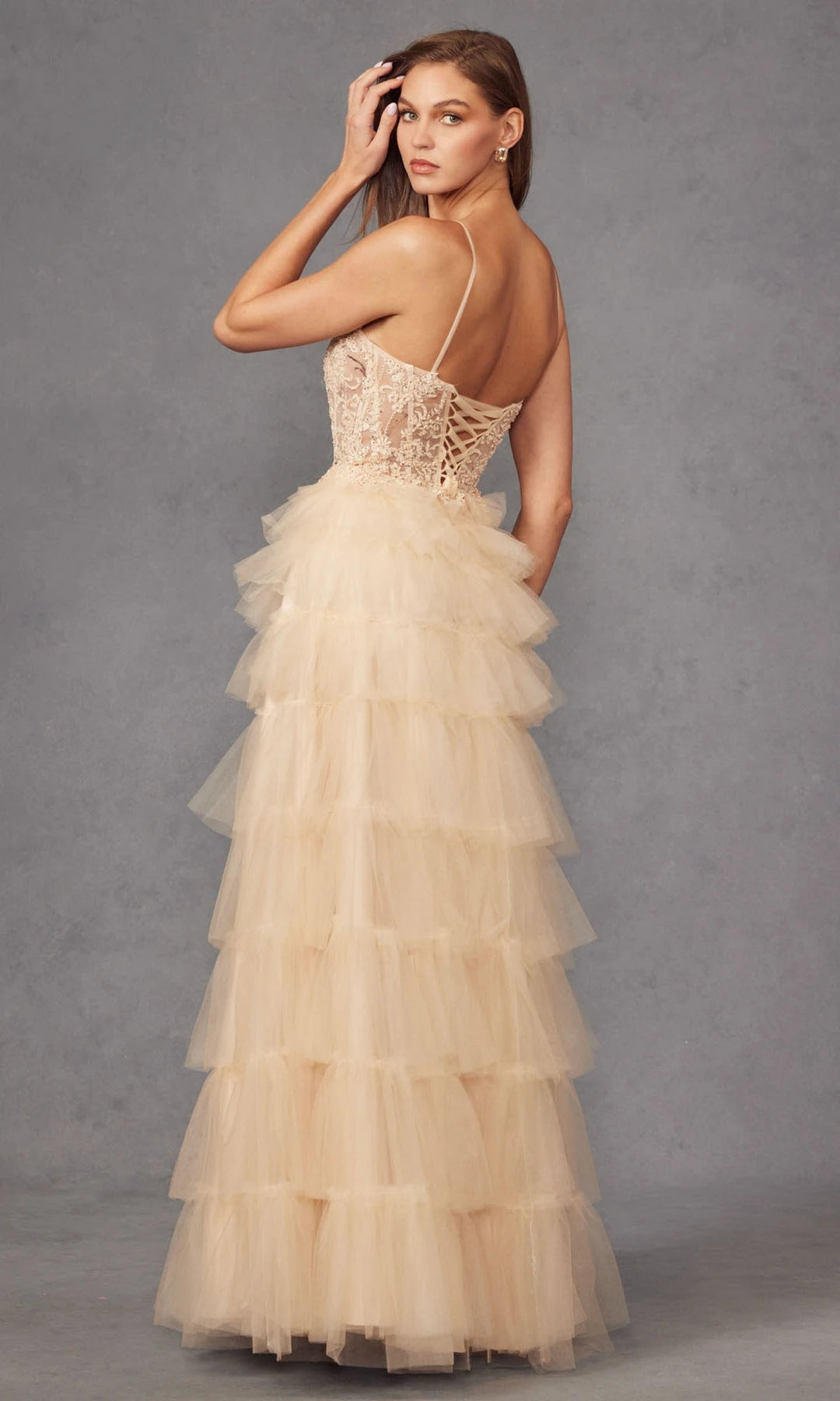 Chic A-Line Sweetheart Sleeveless Tiered Corset Champagne Maxi Prom Dresses Women