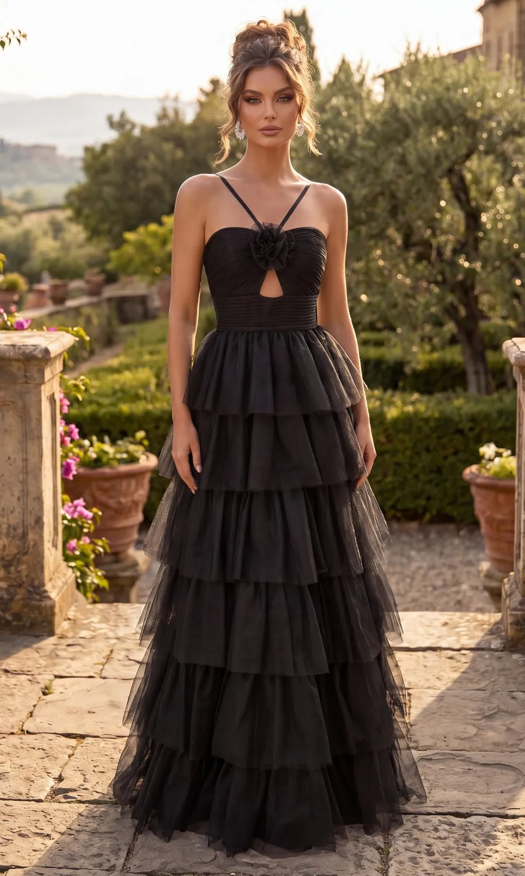 Chic A-Line Sweetheart Sleeveless Tiered Cutout Black Long Prom Dresses Women