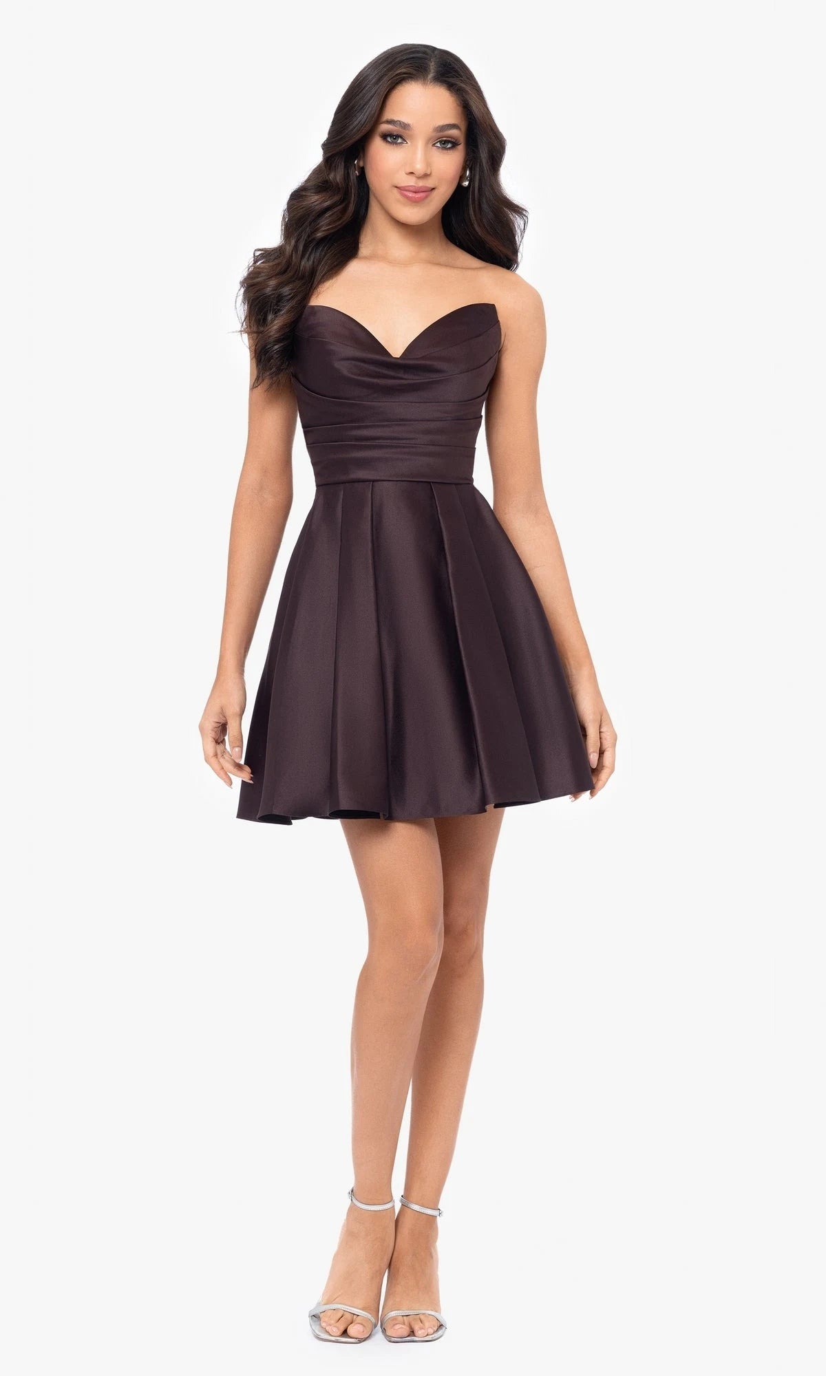 Chic A-Line Sweetheart Strapless Draped Espresso Mini Homecoming Dresses