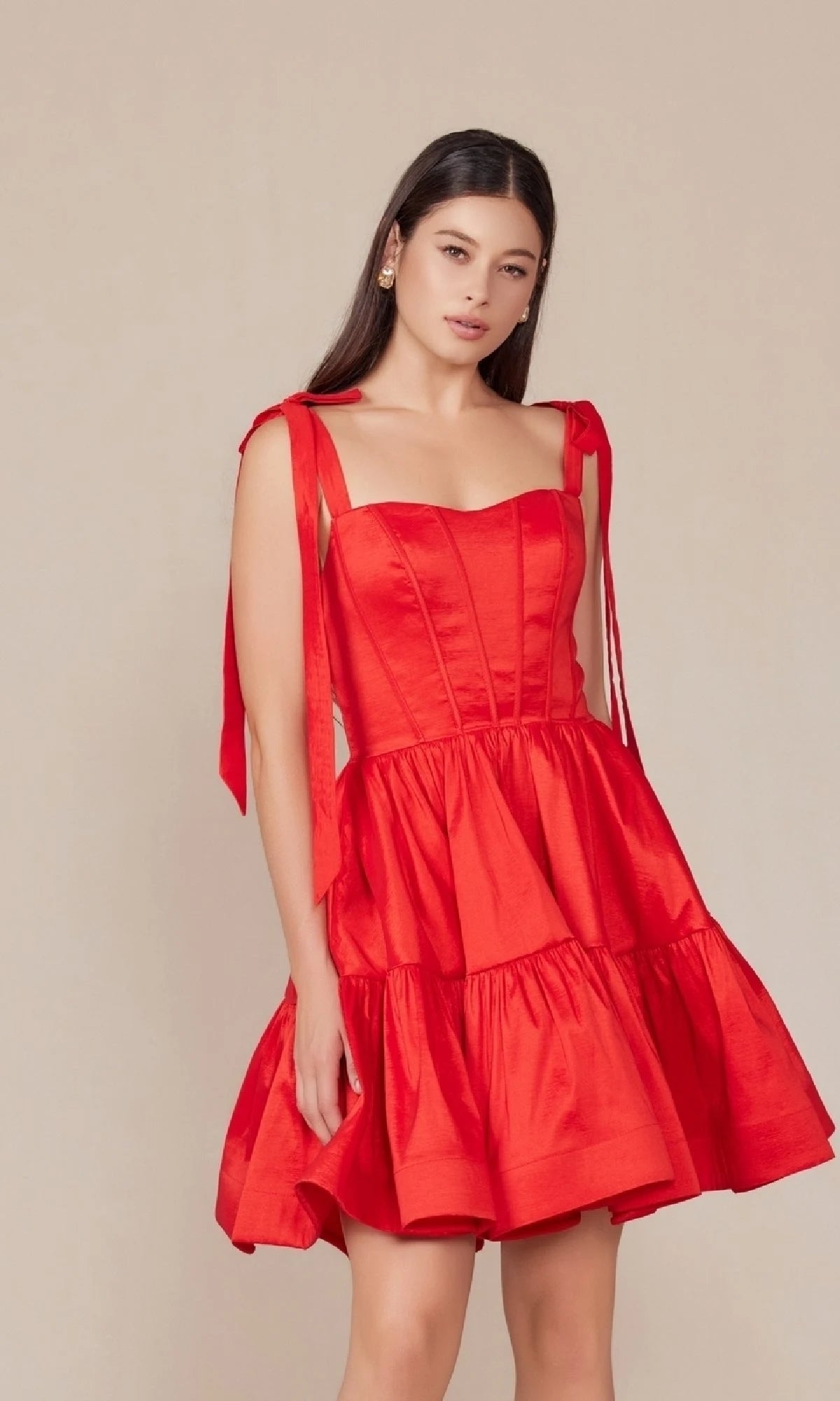 Chic A-Line Sweetheart Tie-Shoulder Tiered Red Short Homecoming Party Dress