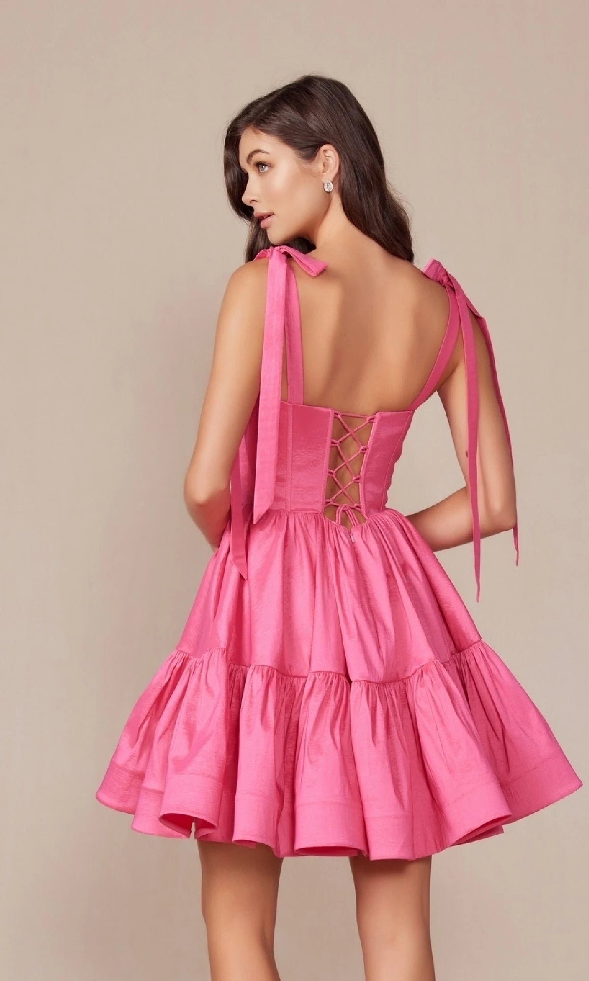 Chic A-Line Sweetheart Tie-Shoulder Tiered Red Short Homecoming Party Dress