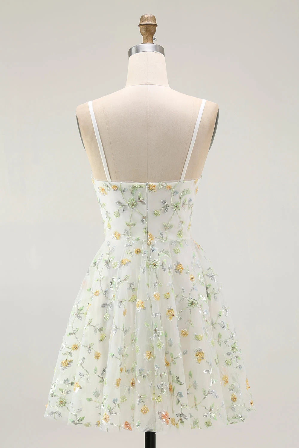 Chic A-Line V-Neck Sleeveless Floral Sequin White Short Homecoming Dress