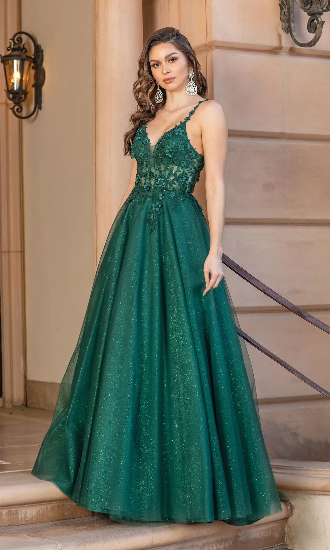 Chic A-Line V-Neck Sleeveless Floral Sparkle Emerald Long Prom Dresses Gown