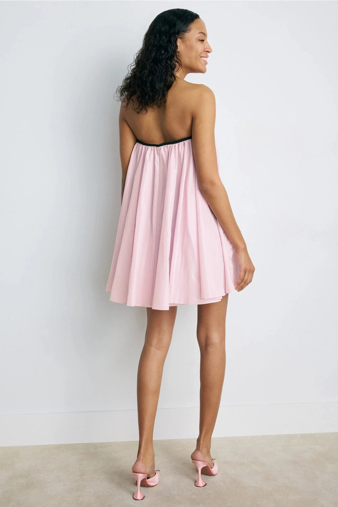 Chic Babydoll Strapless Sleeveless Bow-Accent Baby Pink Mini Homecoming Party Dress