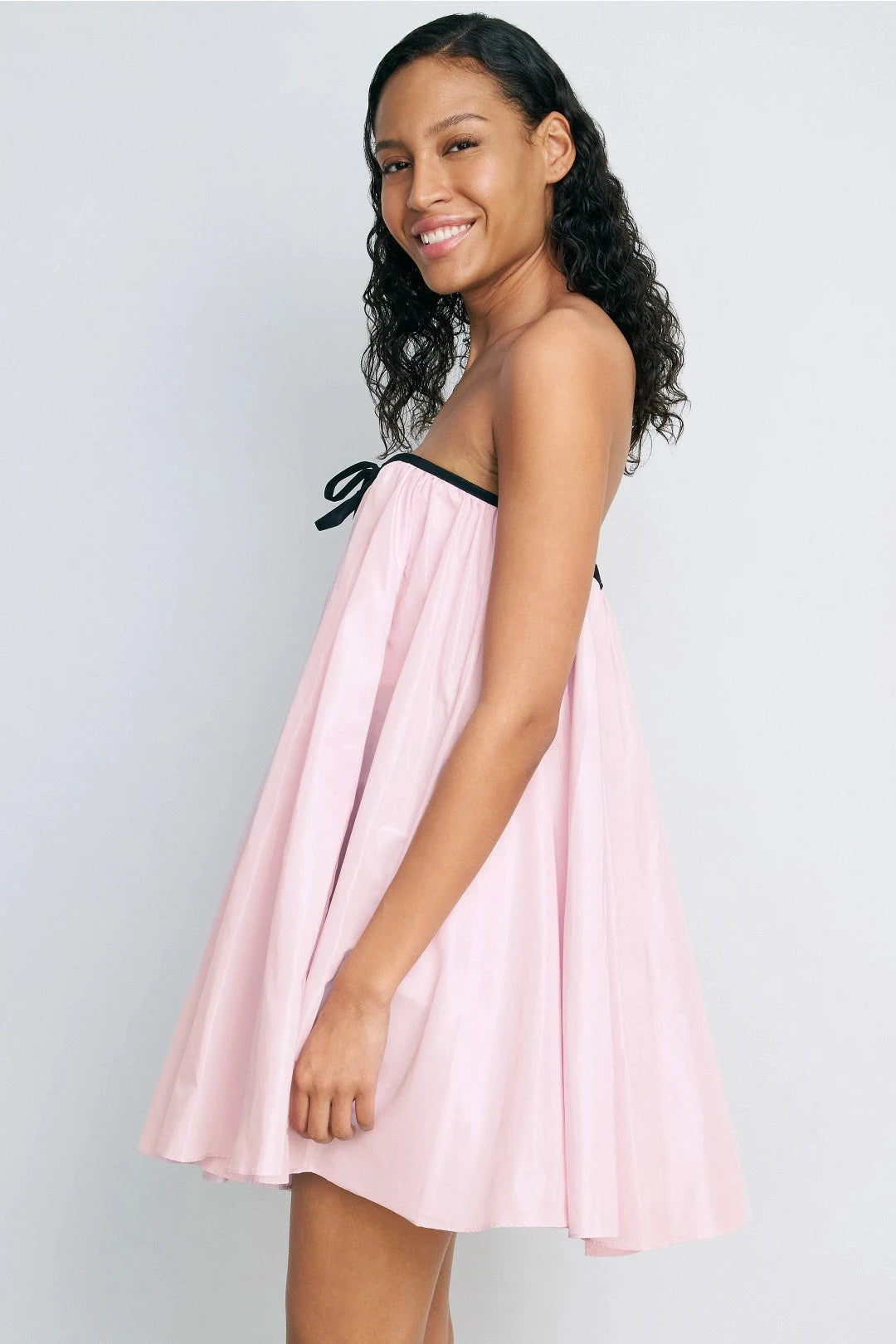 Chic Babydoll Strapless Sleeveless Bow-Accent Baby Pink Mini Homecoming Party Dress