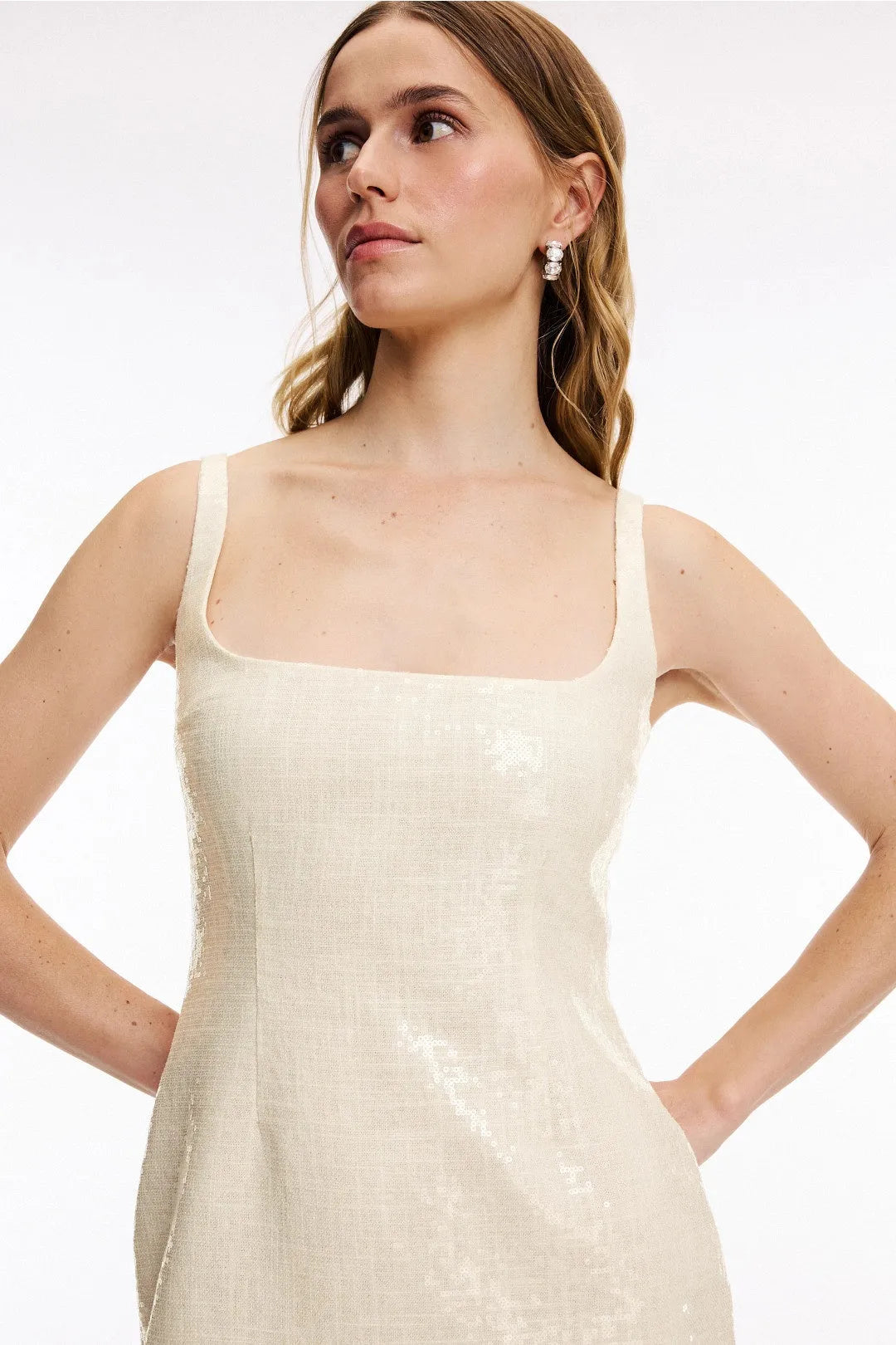 Chic Bodycon Square Neck Sleeveless Sequin Cream Mini Homecoming Dress