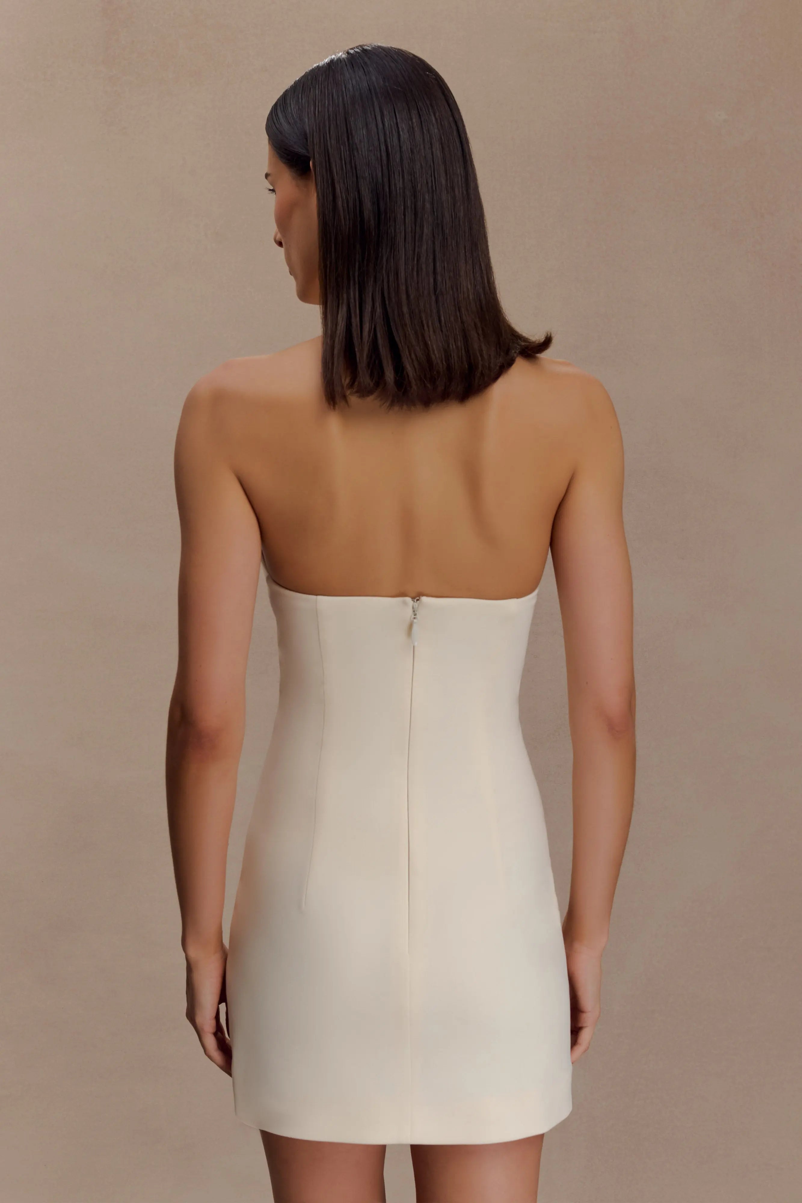 Chic Draped Halter Sleeveless Modern Ivory Mini Homecoming Dress for Women