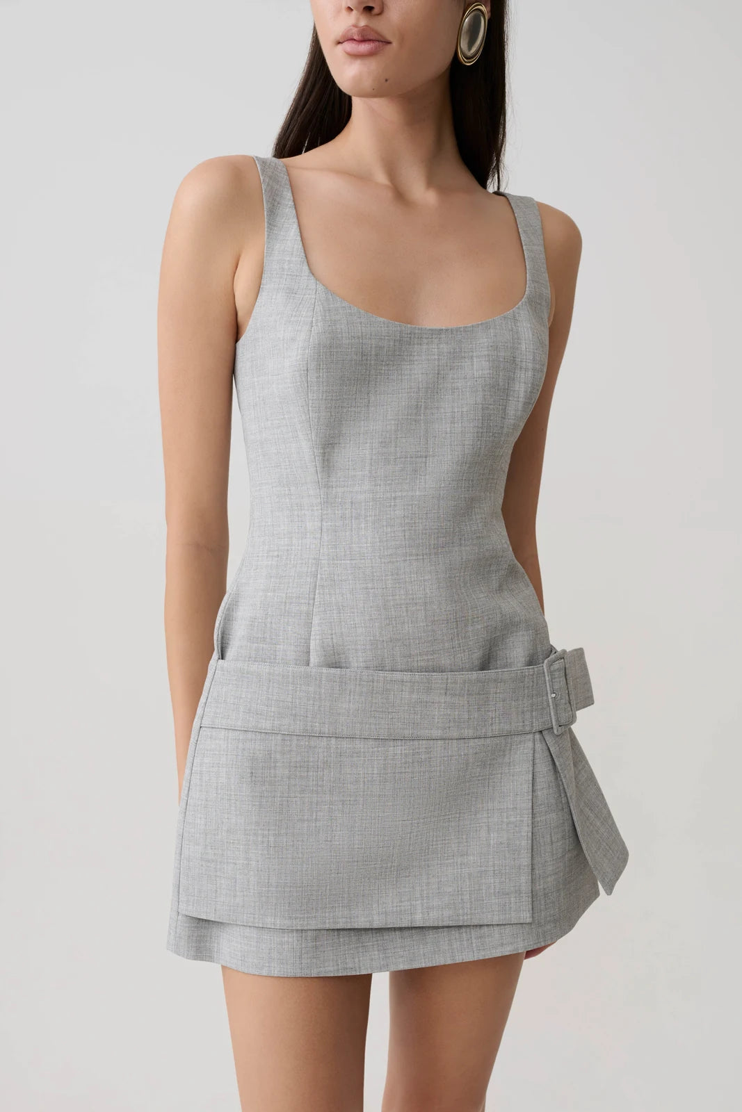Chic Fitted A-Line Square Neck Sleeveless Buckle Grey Mini Homecoming Dress