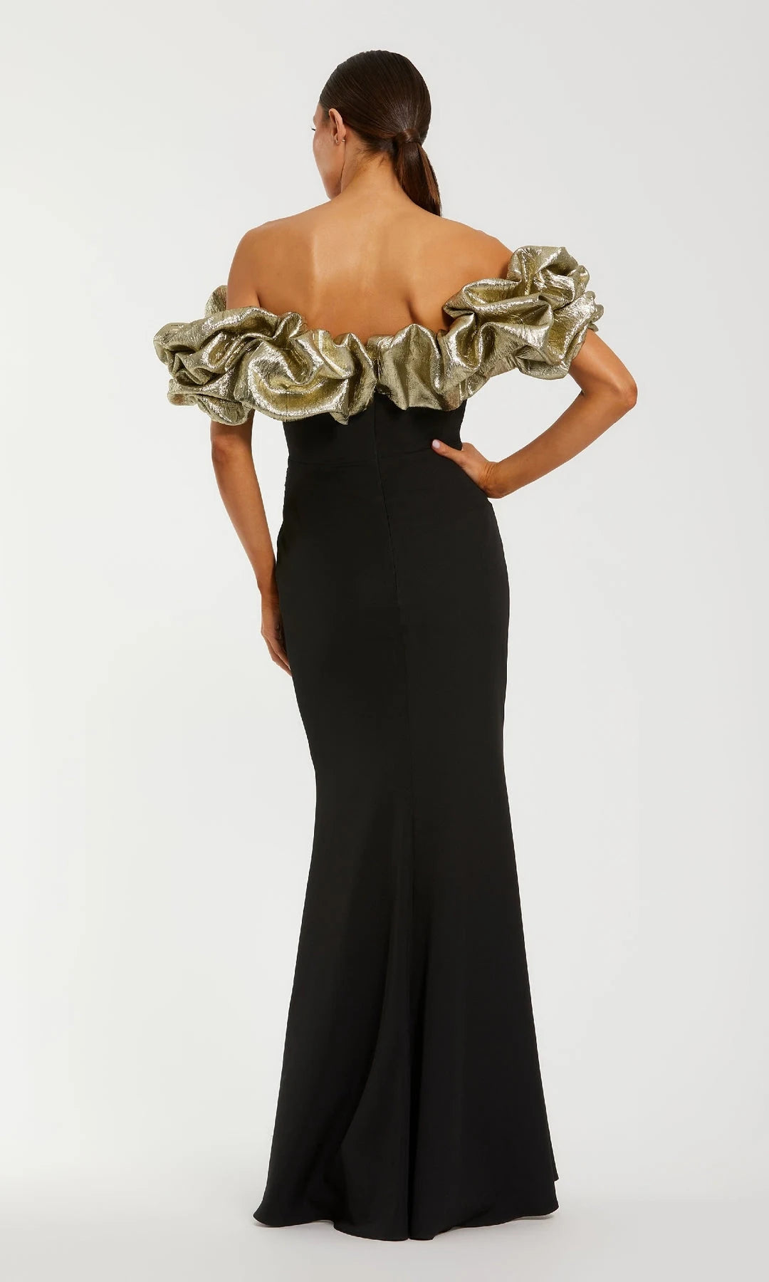 Chic Mermaid Bardot Sleeveless Ruffled Metallic Black Long Prom Dresses Women