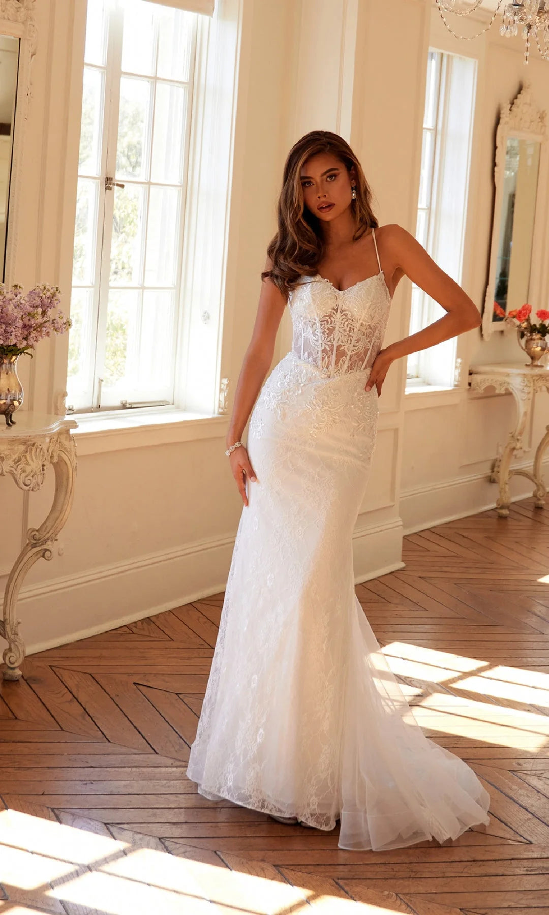 Chic Mermaid Sweetheart Sleeveless Corset Backless White Prom Dresses Women Gown