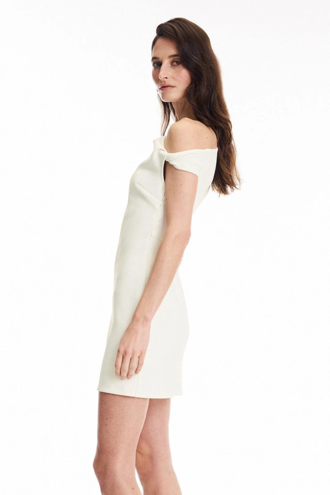 Chic Sheath One-Shoulder Modern Sleek Cream Mini Homecoming Dress Women's