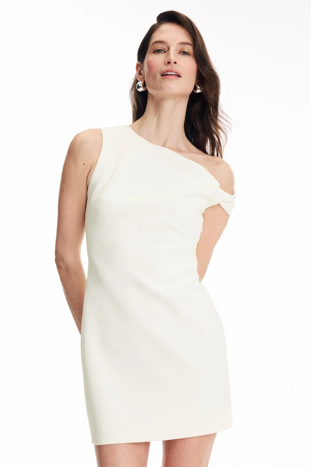 Chic Sheath One-Shoulder Modern Sleek Cream Mini Homecoming Dress Women's