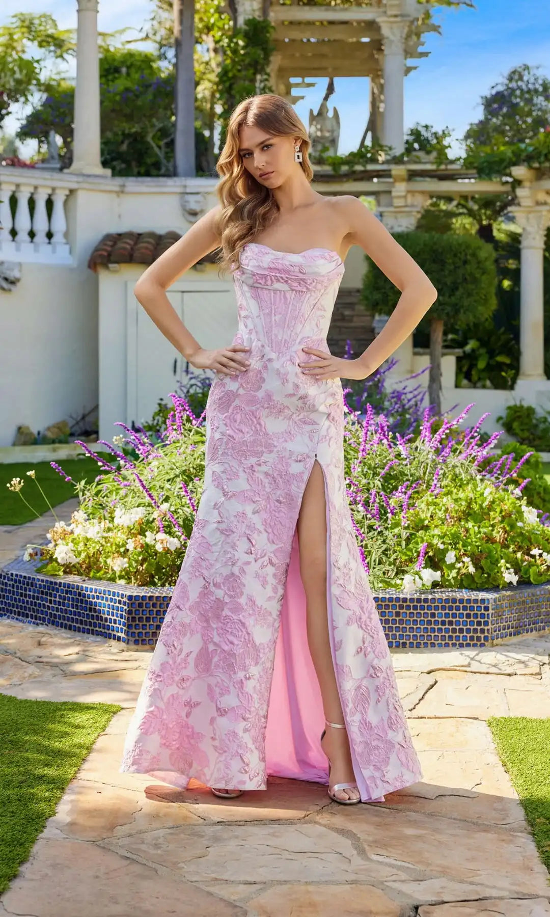 Chic Sheath Strapless Sleeveless Corset Pink Long Prom Dresses Women Gown