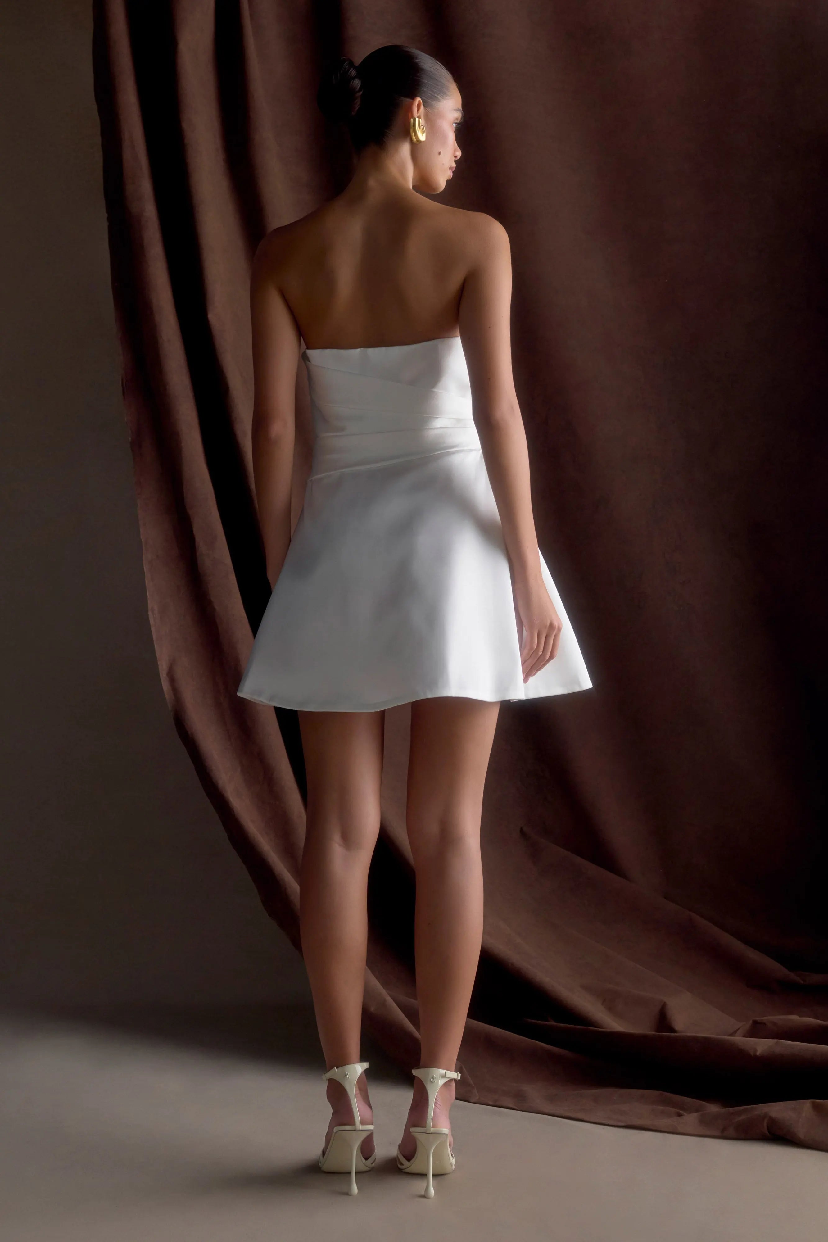 Chic Strapless A-Line Ruched Pleated White Mini Homecoming Dress for Women