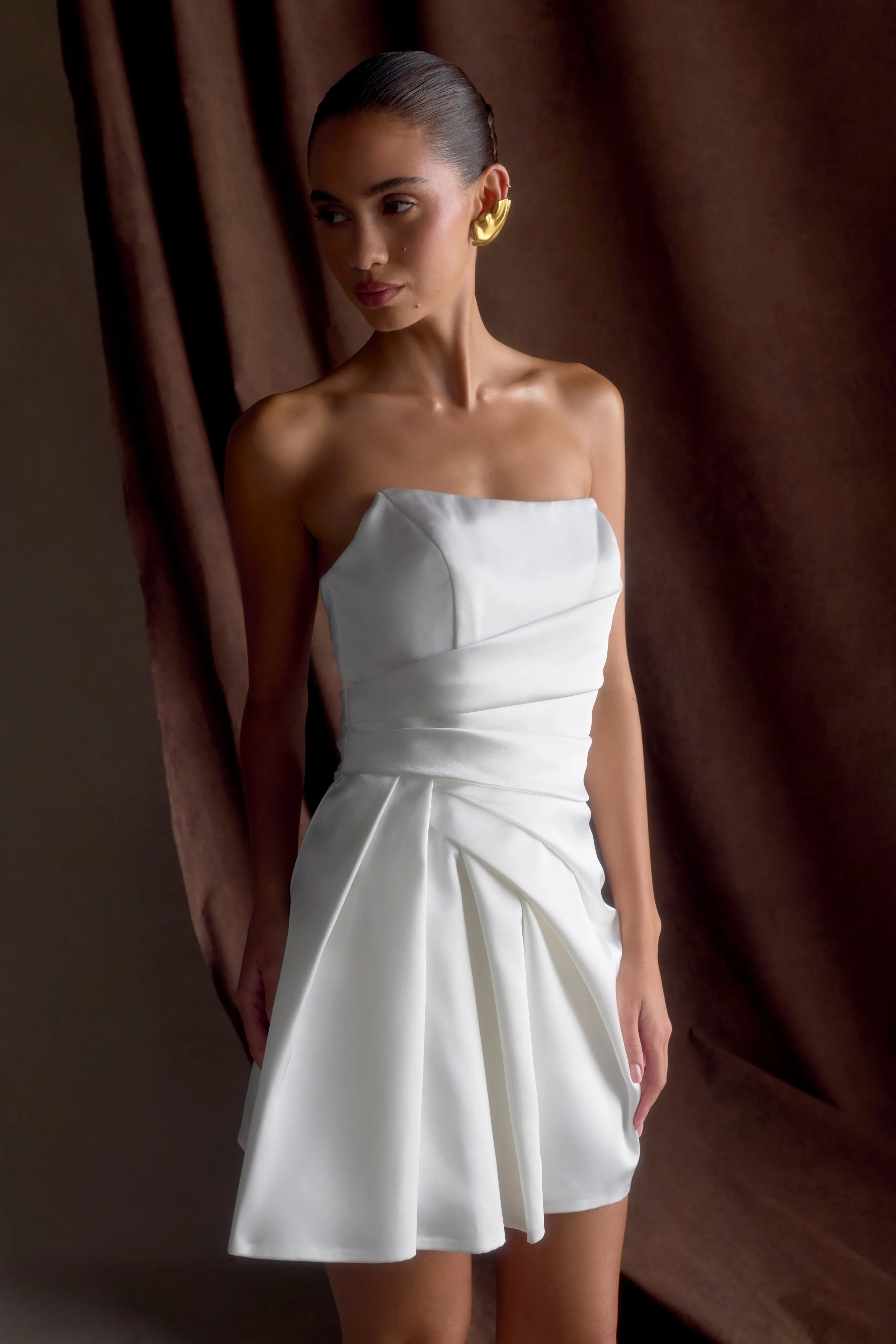 Chic Strapless A-Line Ruched Pleated White Mini Homecoming Dress for Women