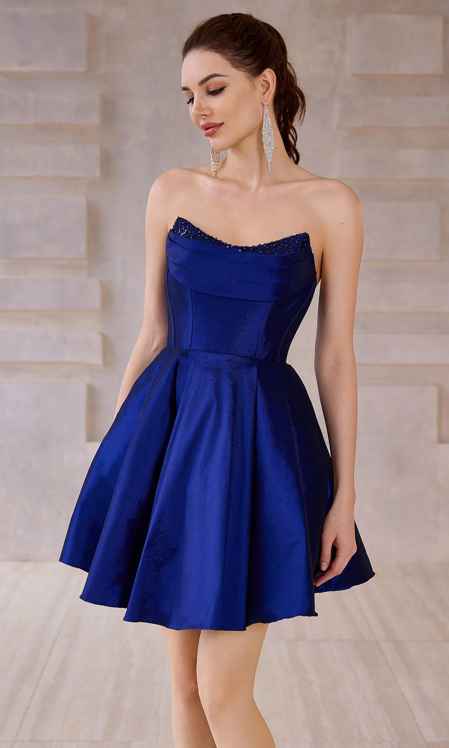 Dazzling A-Line Strapless Sleeveless Beaded Corset Purple Short Homecoming Dresses Women's