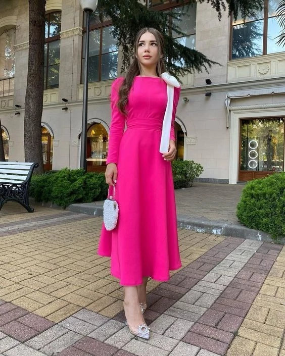 Elegant A-Line Boat Neck Long-Sleeve Open Back Bow Detail Midi Evening Dress