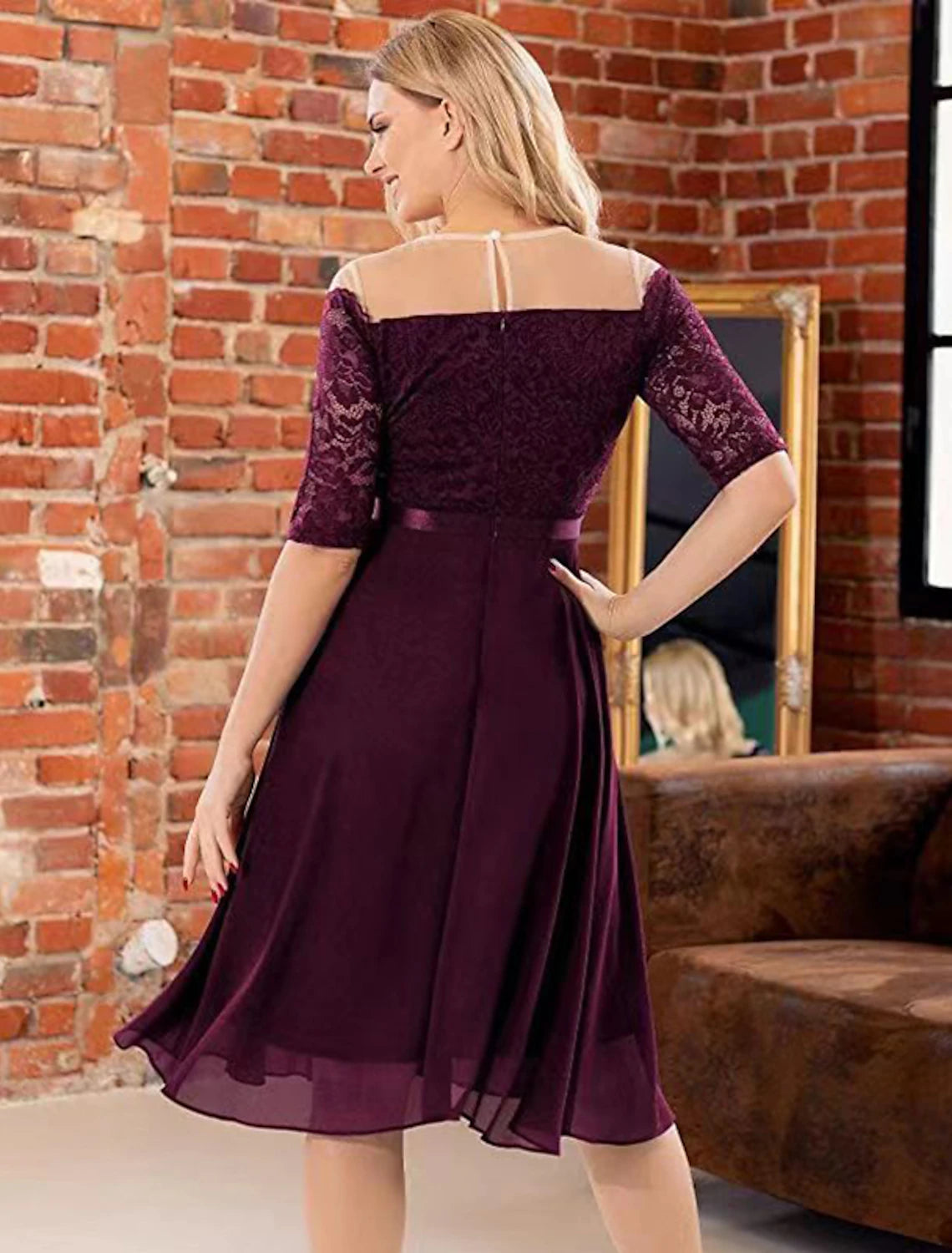 Elegant A-Line Jewel Neck Half Sleeve Lace Pleated Knee-Length Cocktail Dress.