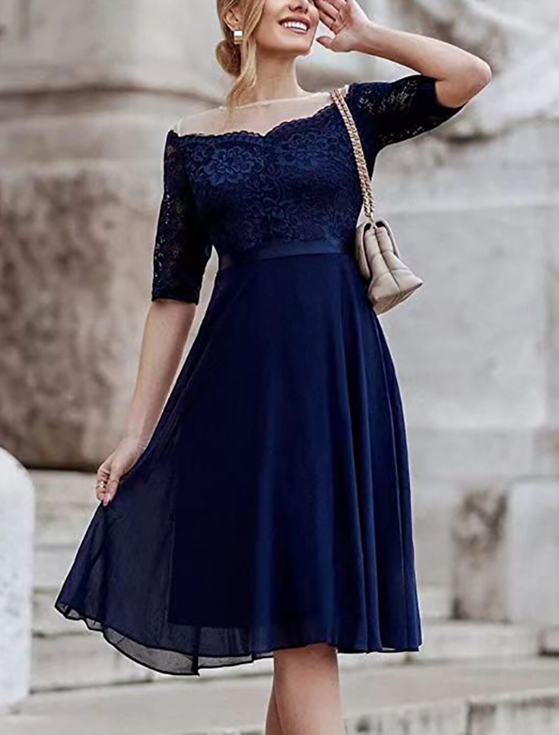 Elegant A-Line Jewel Neck Half Sleeve Lace Pleated Knee-Length Cocktail Dress.