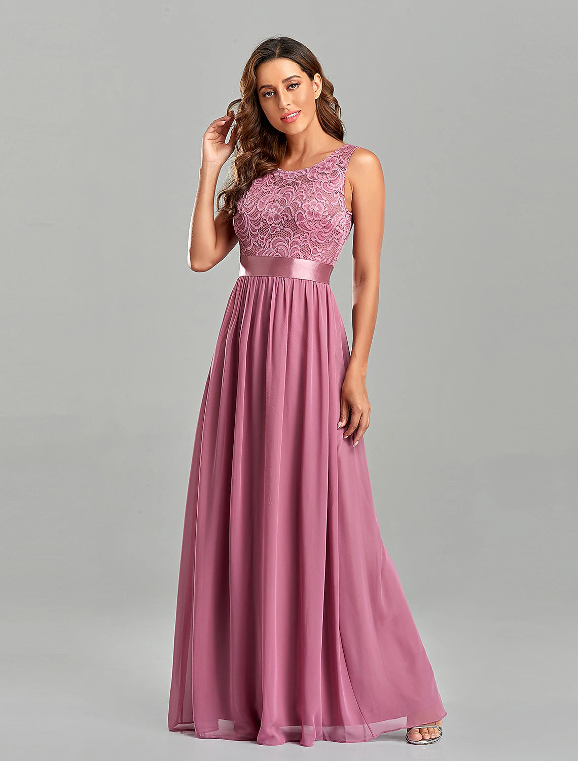 Elegant A-Line Jewel Neck Short Sleeve Chiffon Gown with Embroidery.