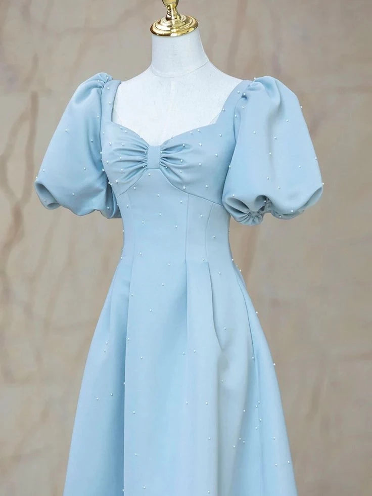 Elegant A-Line Sweetheart Puff-Sleeve Button-Detail Floor-Length Evening Dress