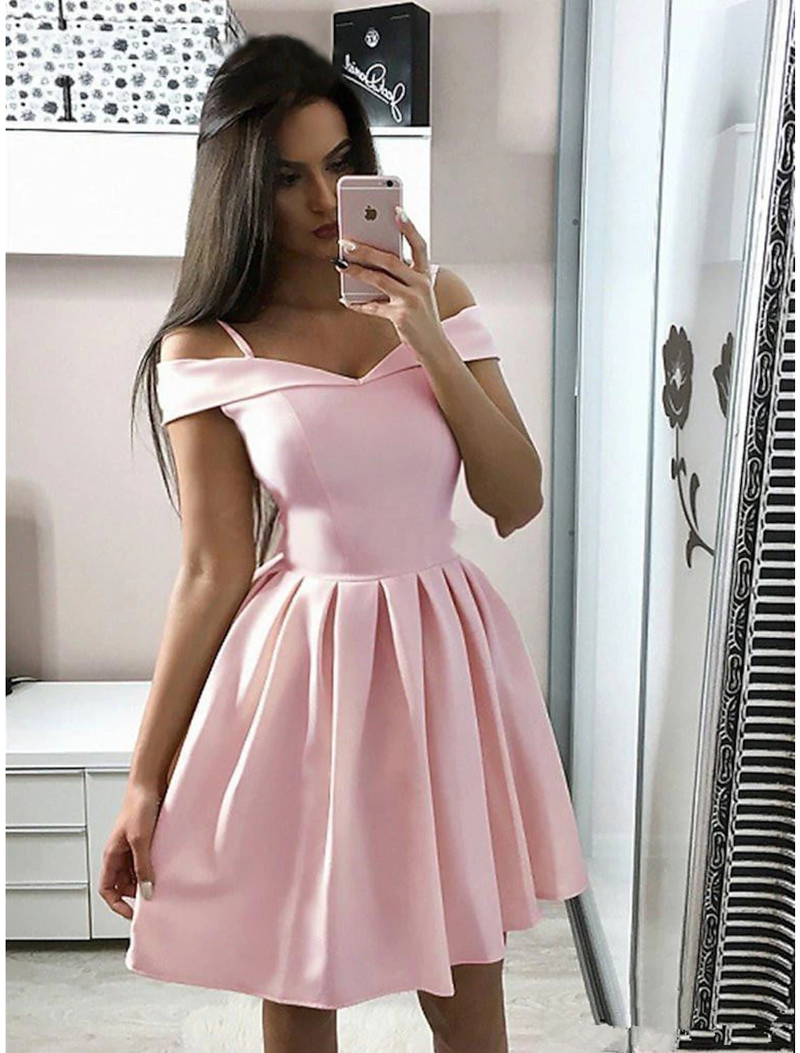 Elegant A-Line V-Neck Pleated Pink Knee-Length Cocktail Dress for Homecoming.