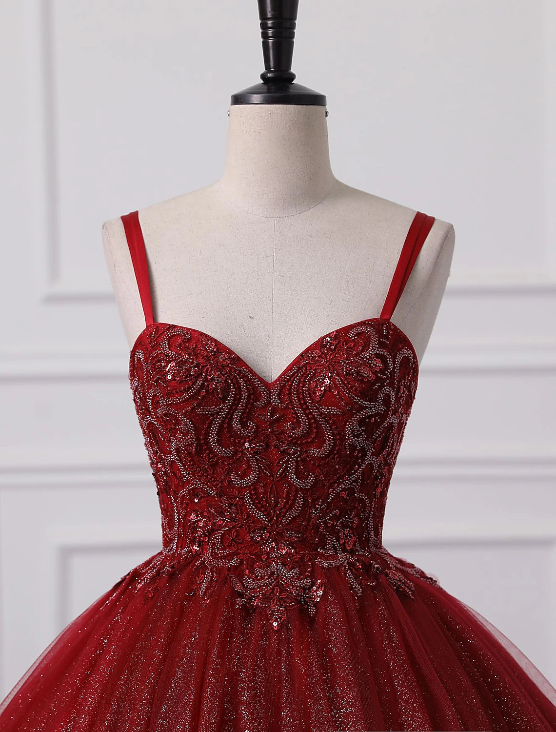 Elegant Ball Gown Spaghetti Strap Lace Beaded Floor Length Prom Princess Dress.