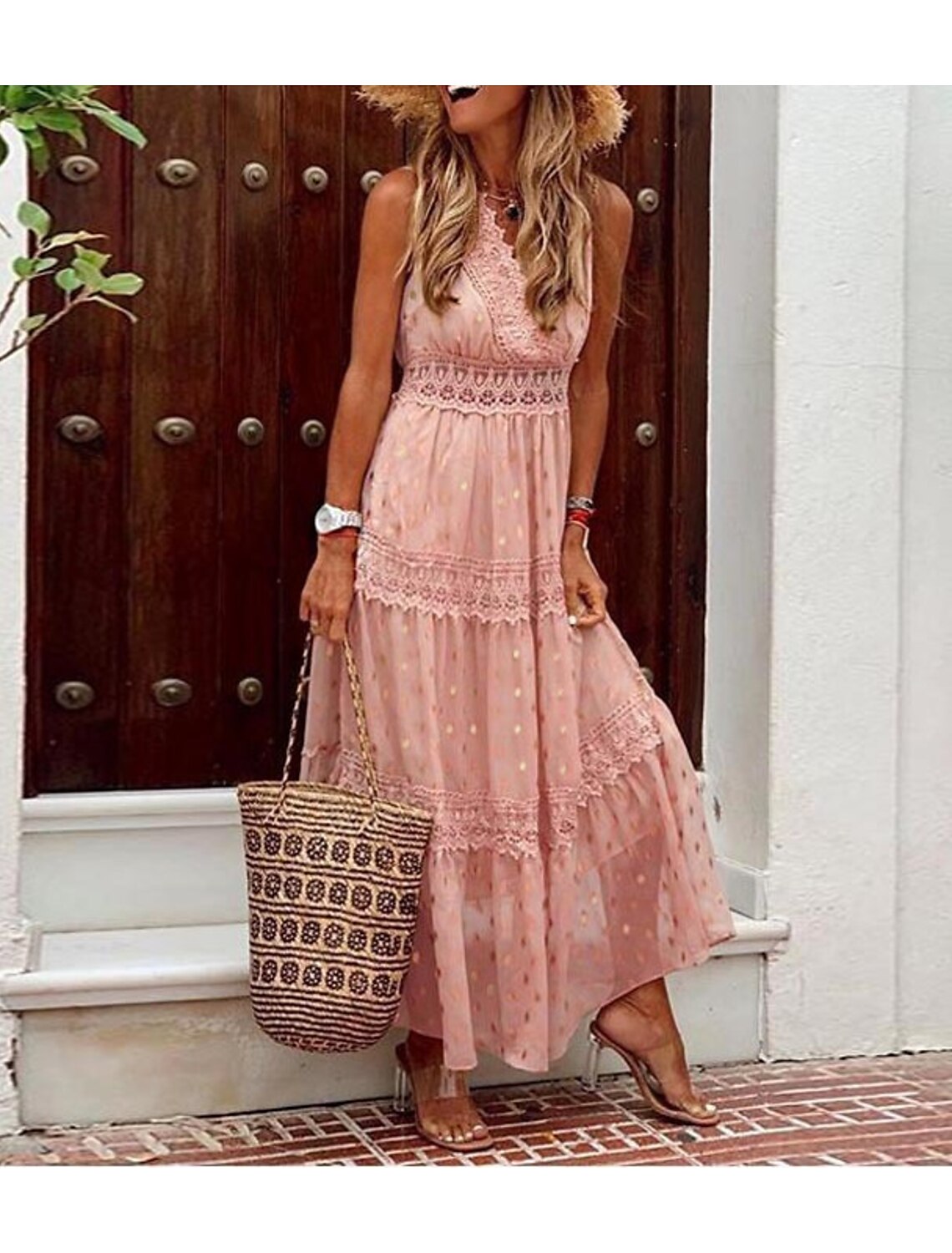 Elegant Boho Beach Little White A-Line Chiffon Wedding Dress.