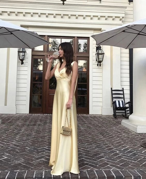 Elegant Column V Neck Sleeveless Open Back Floor Length Evening Dress