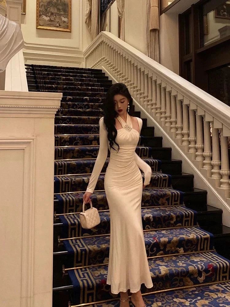 Elegant Mermaid Halter-Neck Long-Sleeve Open Back Ruched Crystal Evening Dress