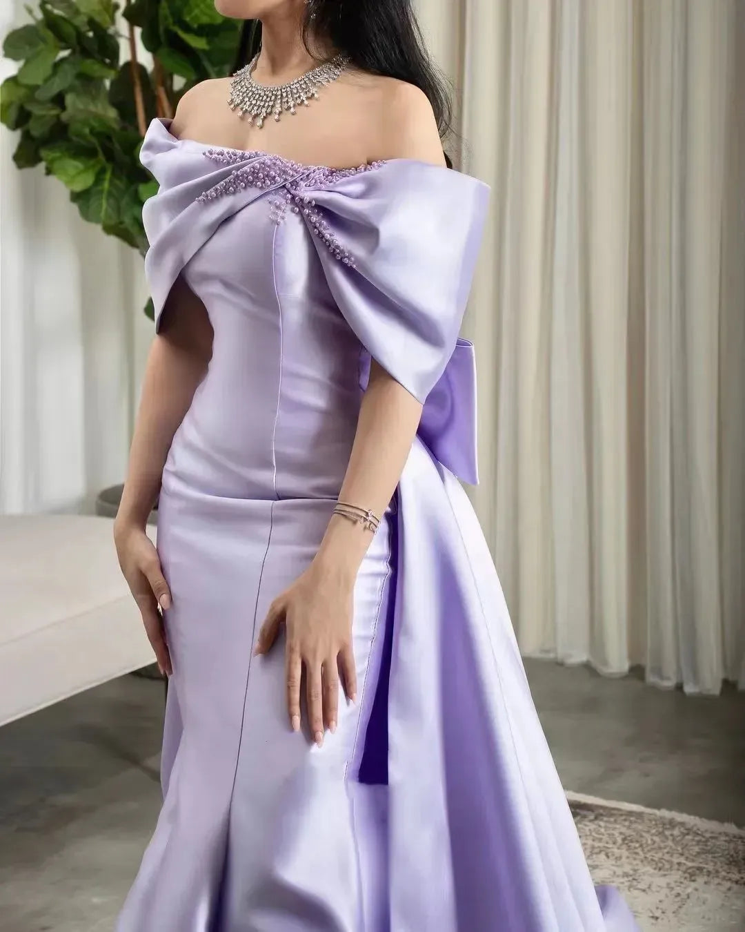 Elegant Mermaid Off-The-Shoulder Beaded Bow Oversized Train Floor-Length Formal Evening Dress