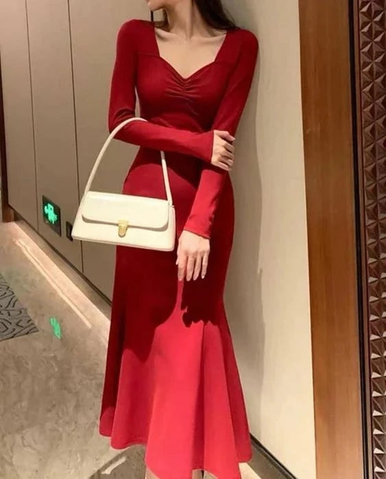 Elegant Mermaid Sweetheart Long Sleeve Closed Back Midi Length Prom Dress