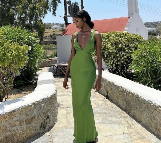 Elegant Sheath Deep V-neck Sleeveless Closed Back Floor Length Prom Dress