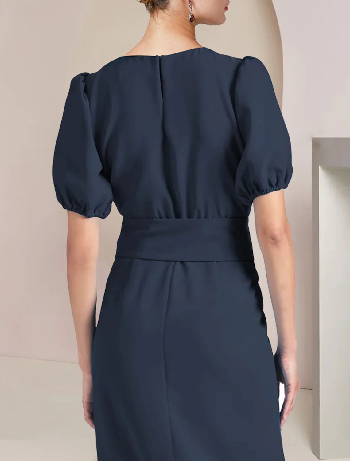 Elegant Sheath Scoop Neck Short Sleeve Tea Length Stretch Chiffon Mother of the Bride Dress.