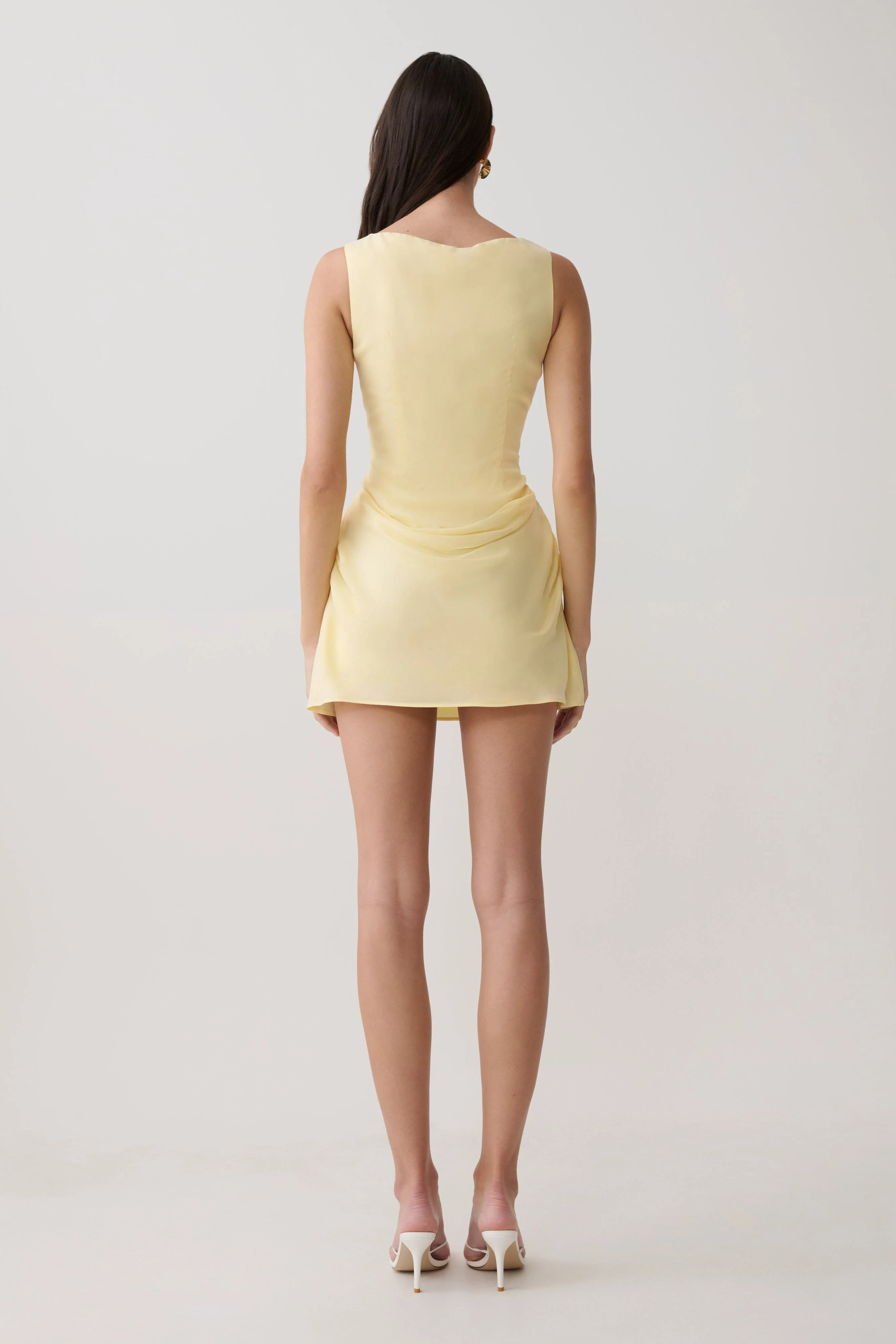 Elegant A-Line Boat Neck Sleeveless Draped Pale Yellow Mini Homecoming Dress
