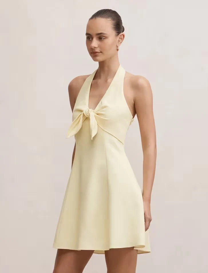 Elegant A-Line Halter Sleeveless Front-Tie Light Yellow Mini Homecoming Dress Women's