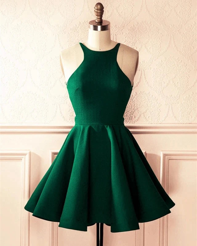 Elegant A-Line Halter Sleeveless Pleated Backless Emerald Green Short Homecoming Dress