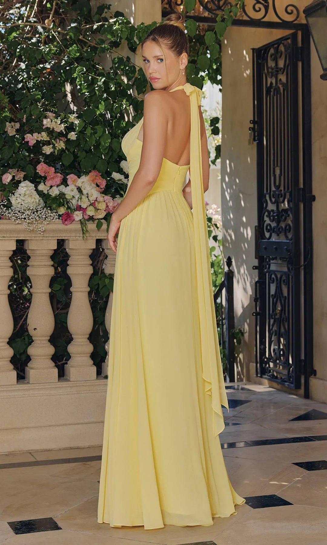Elegant A-Line Halter Sleeveless Ruched Yellow Maxi Prom Dress Gown