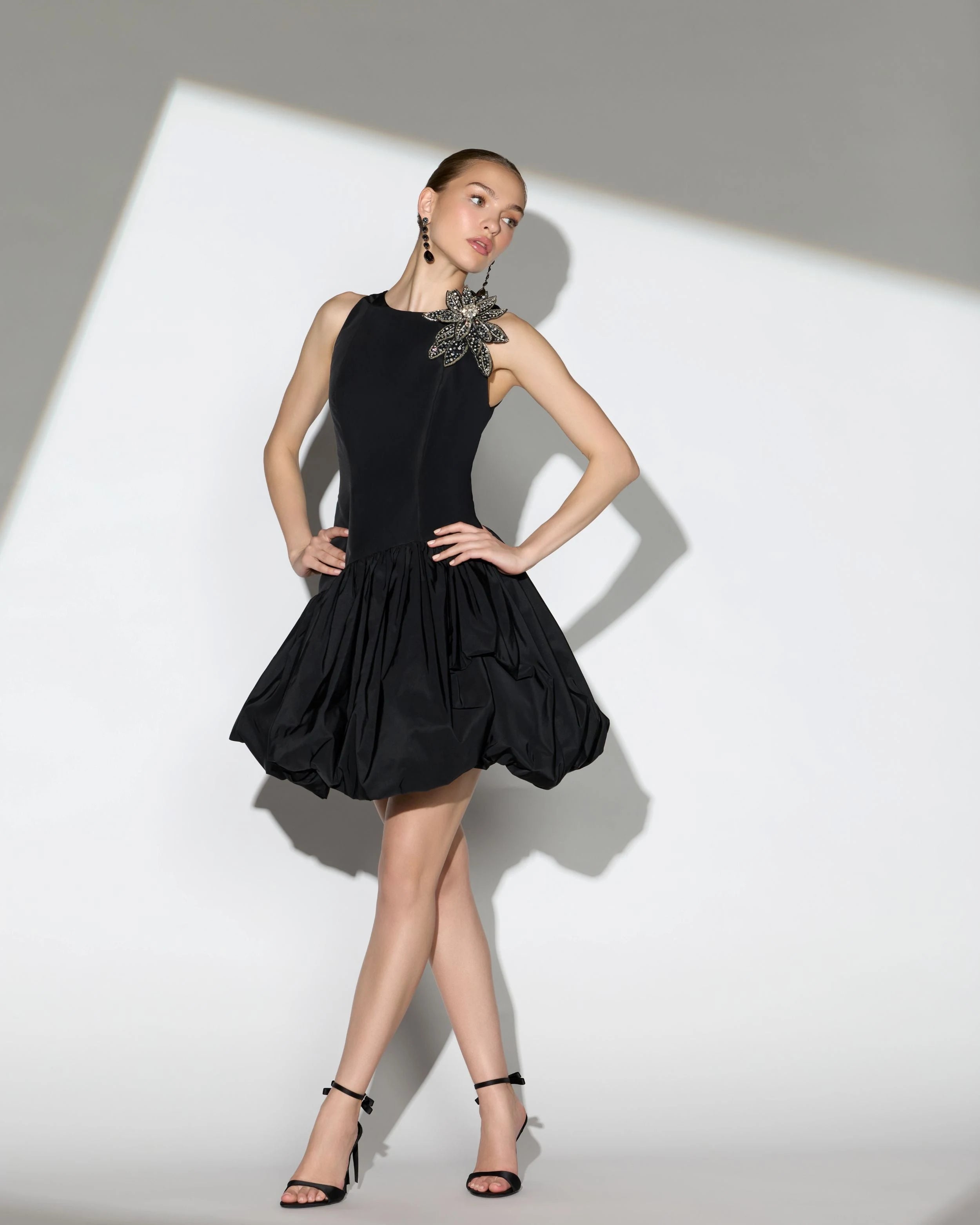 Elegant A-Line High Neck Sleeveless Embellished Black Mini Homecoming Dress