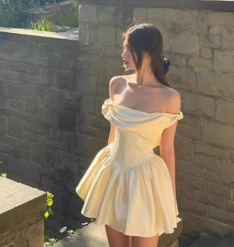Elegant A-Line Off-Shoulder Corset Draped Pale Yellow Mini Homecoming Dress