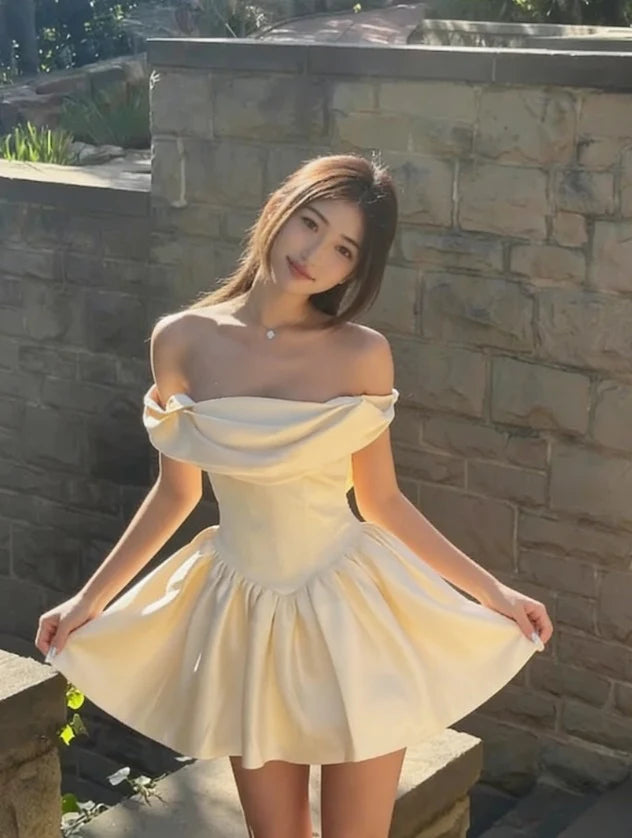 Elegant A-Line Off-Shoulder Corset Draped Pale Yellow Mini Homecoming Dress