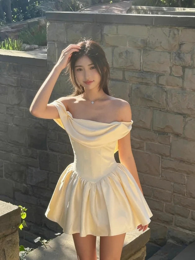 Elegant A-Line Off-Shoulder Corset Draped Pale Yellow Mini Homecoming Dress
