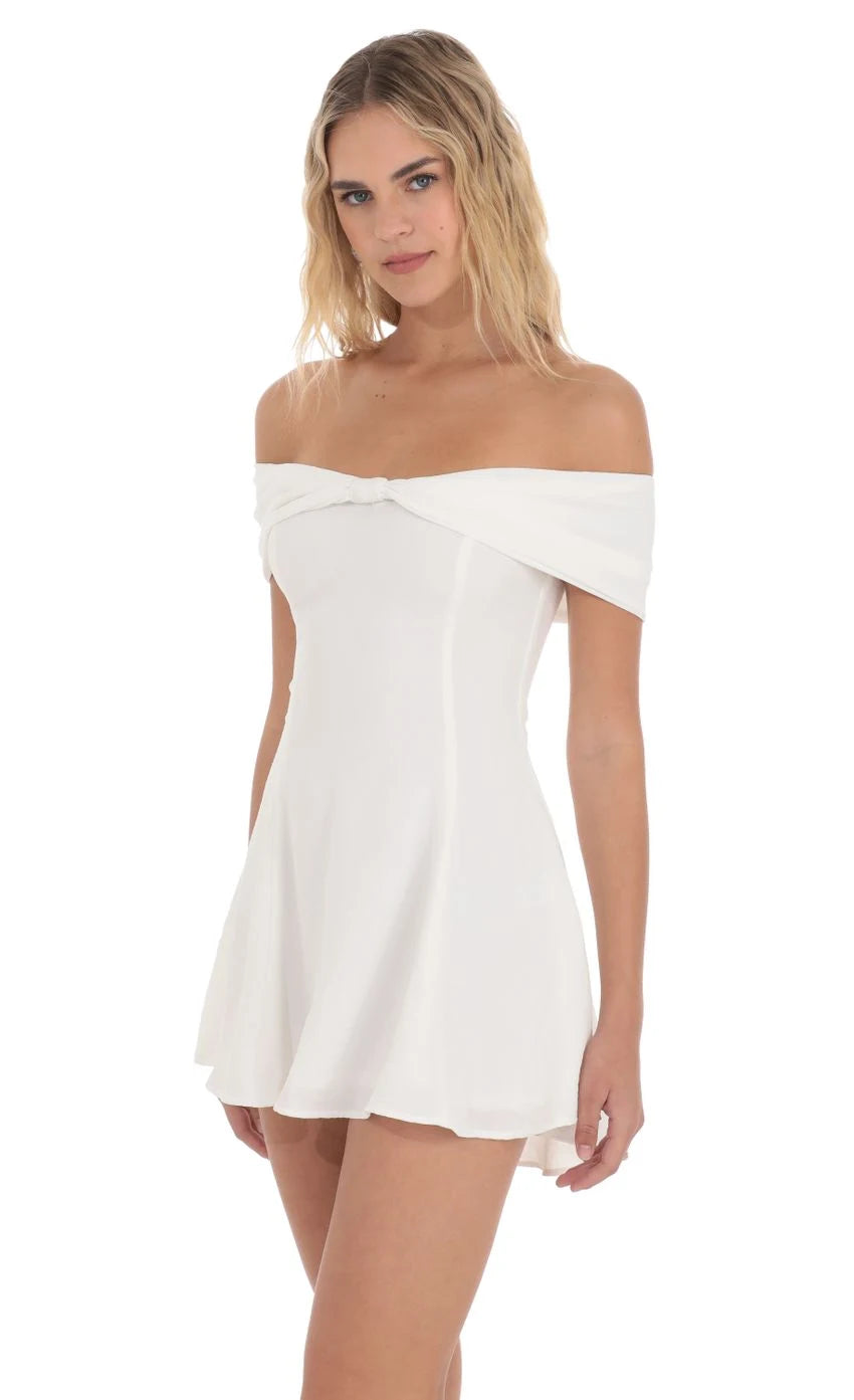 Elegant A-Line Off-Shoulder Twisted Bodice White Mini Homecoming Dress Women
