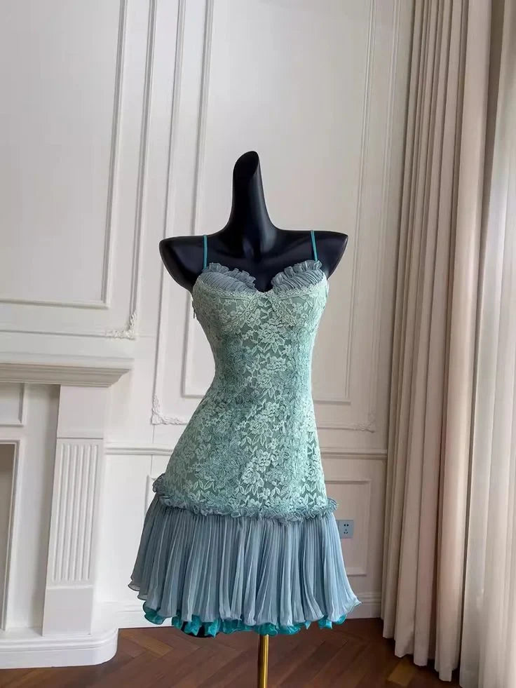 Elegant A-Line Ruffled Sweetheart Spaghetti Strap Lace-Up Back Mini Homecoming Dresses